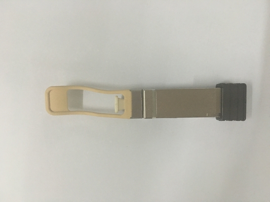 850nm 40G SR4 100m QSFP+の光学トランシーバーINTEL FTL410QE2C-IT