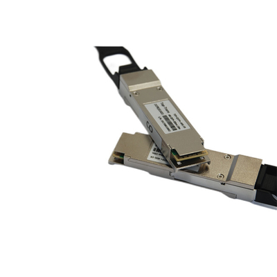 互換性がある40GbE QSFP+ 850NM 150M MPO MTPのトランシーバーDリンクDEM-QX01Q-SR4