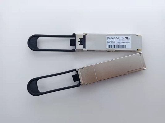ICL QSFP 4×50G FC 2KM SMFのトランシーバーXBR-000476のブロケードX7の使用