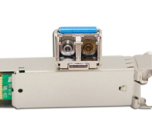 F5ネットワークCOMPATIBLE-UPG-QSFP+BD 100M MMF光学モジュールのトランシーバー二重LC