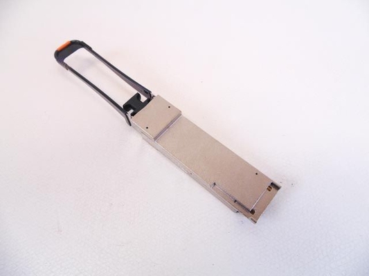 ESR4 40Gbase 400m QSFP+のファイバ・オプティックスのトランシーバー モジュールAFBR-79EEPZ-FT1
