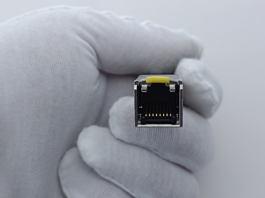猫5ケーブル上の1.25ギガビットのイーサネットのための1000BASE-T銅SFPの光学トランシーバー