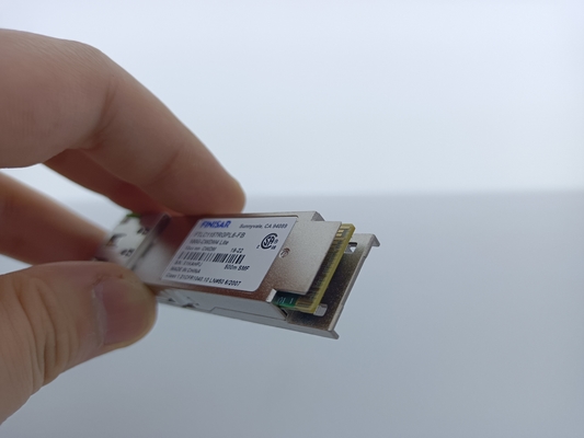 FECのFinisar元のFTLC1157RGPL6-FB 2km 100G CWDM4 QSFP28の適用