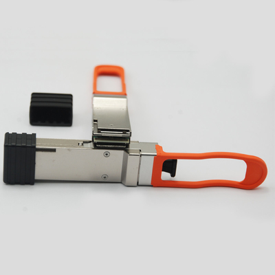 Finisar FTL410QD4C 40GBASE-SR4/10GBASE-SRイーサネットへの10GBASE-SR 300m QSFP+ Gen4のブレイクアウト