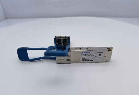 Finisar FTL4C1QE1L QSFP+のトランシーバー モジュール40GBase-LR4 SM繊維1310nm 10km複式アパートLC