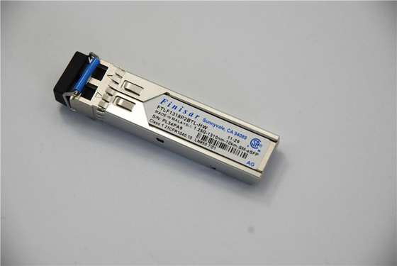 Sfp FTLF1318P2BTL-HW ファイナサー光接送機モジュール 1.25G 1310nm 10KM 光ファイバーパッチコード