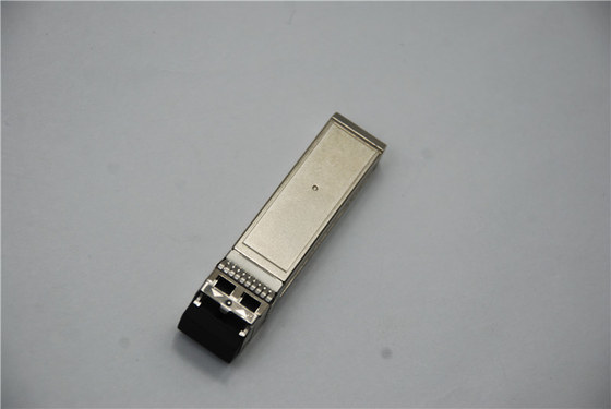 ファイニサー FTLF8529P4BNV SFP+ 16GFC 100m 短波波長光学トランシーバーモジュール