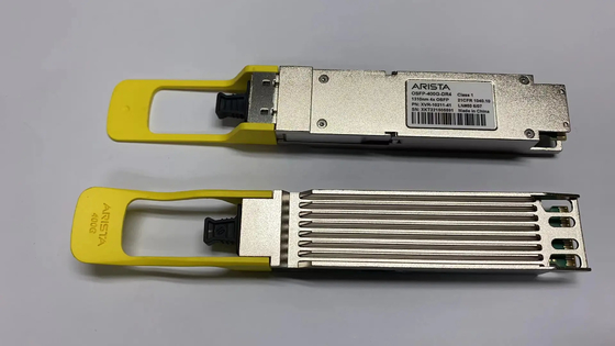 Arista QDD-400G-VSR4 400GBASE-VSR4 プラグイン可能な光接送機 50m 未来技術への到達 光ファイバー機器