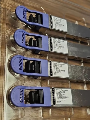 Finisar QSFP-DD-800G-DR8 500M SMF MPO16 パラレル光モジュール 100G ネットワークスイッチ 16コア容量 40G 光ファイバー機器