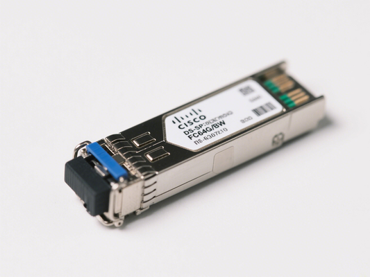 AIデータセンター向けホットセリング光ファイバー機器、最新オリジナルブランドDS-SFP-FC64G-SW