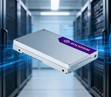 Solidigm P5520 SSDPF2KX038T11Z 3.84TB PCIe 4.0 NVMe U.2 エンタープライズ SSD データセンターサーバー